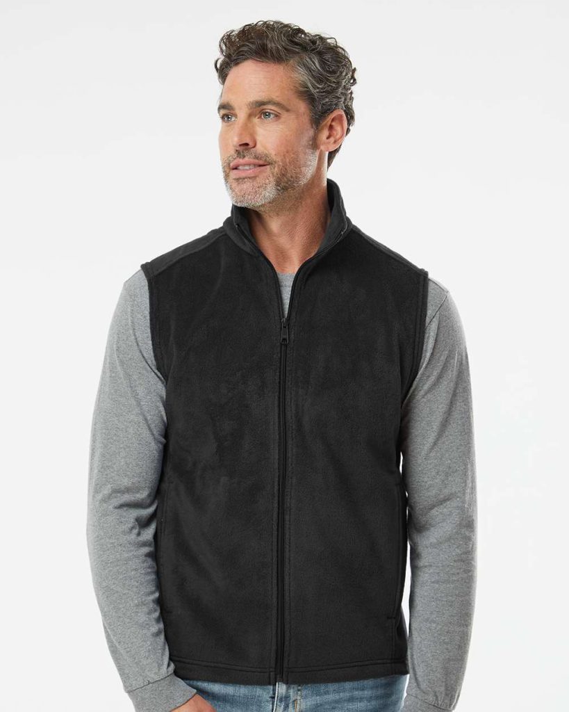 Columbia Men's Steens Mountain™ Vest - Model Front View