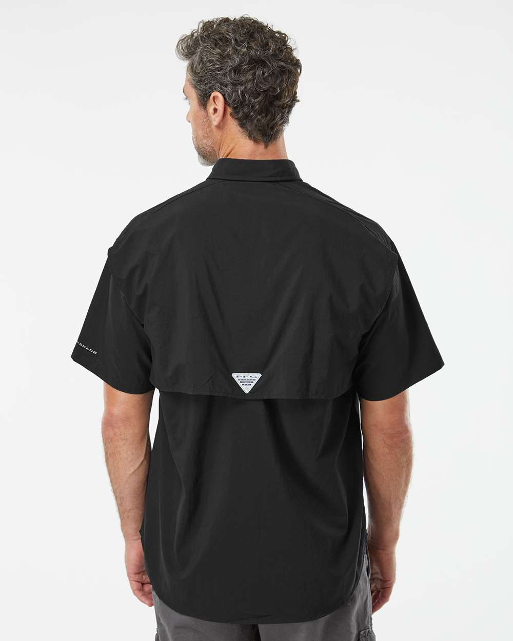 Columbia Men's PFG Bahama™ II Short Sleeve Shirt - Model Back View