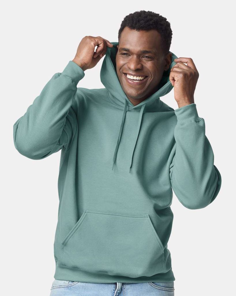 Gildan Unisex Softstyle® Midweight Hooded Sweatshirt - Model Front View