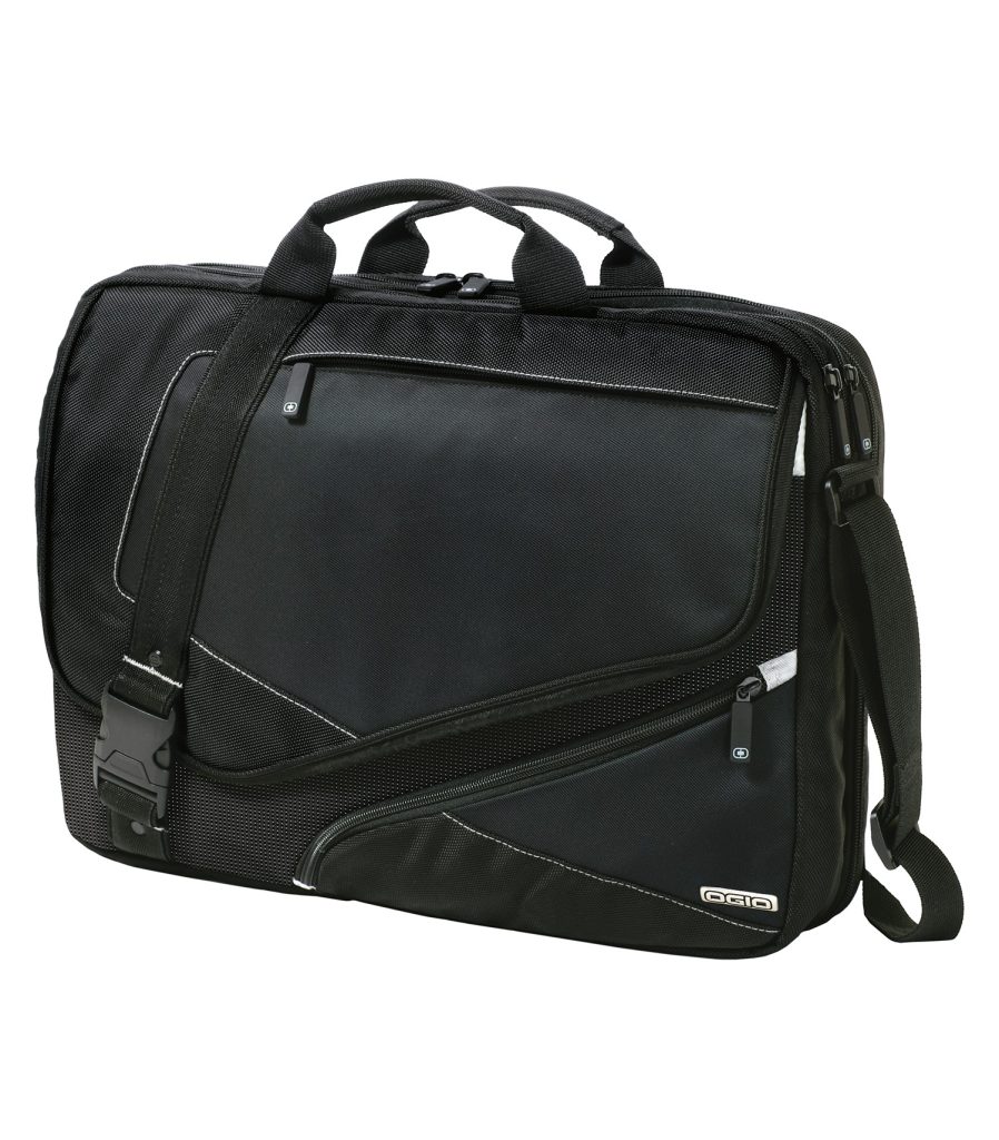 Voyager Messenger 15.6L in Black